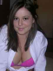 romantic female looking for men in Dunfermline, Illinois